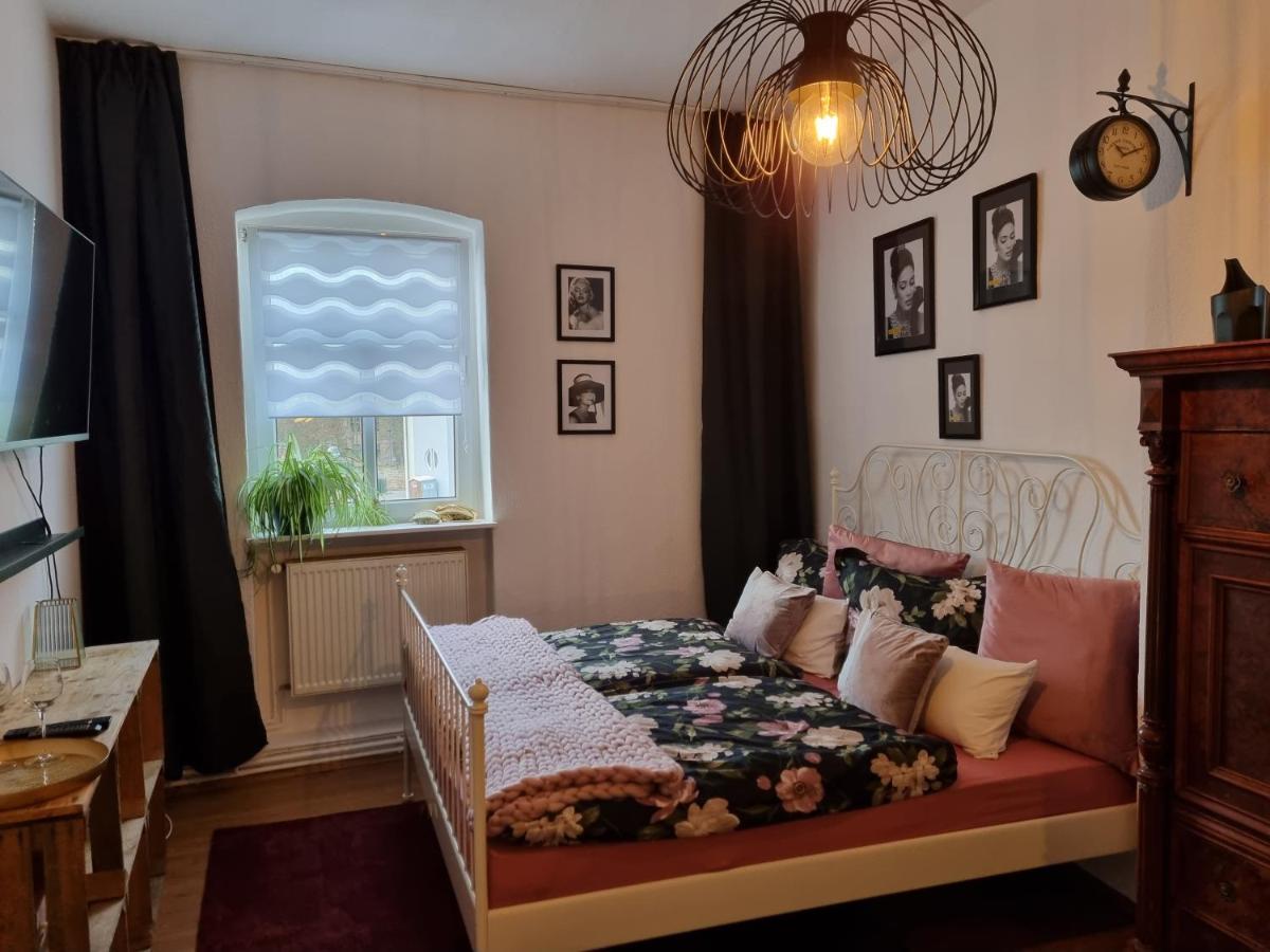 Gigi'S Ferienwohnung Nr. 1 Oschersleben Buitenkant foto